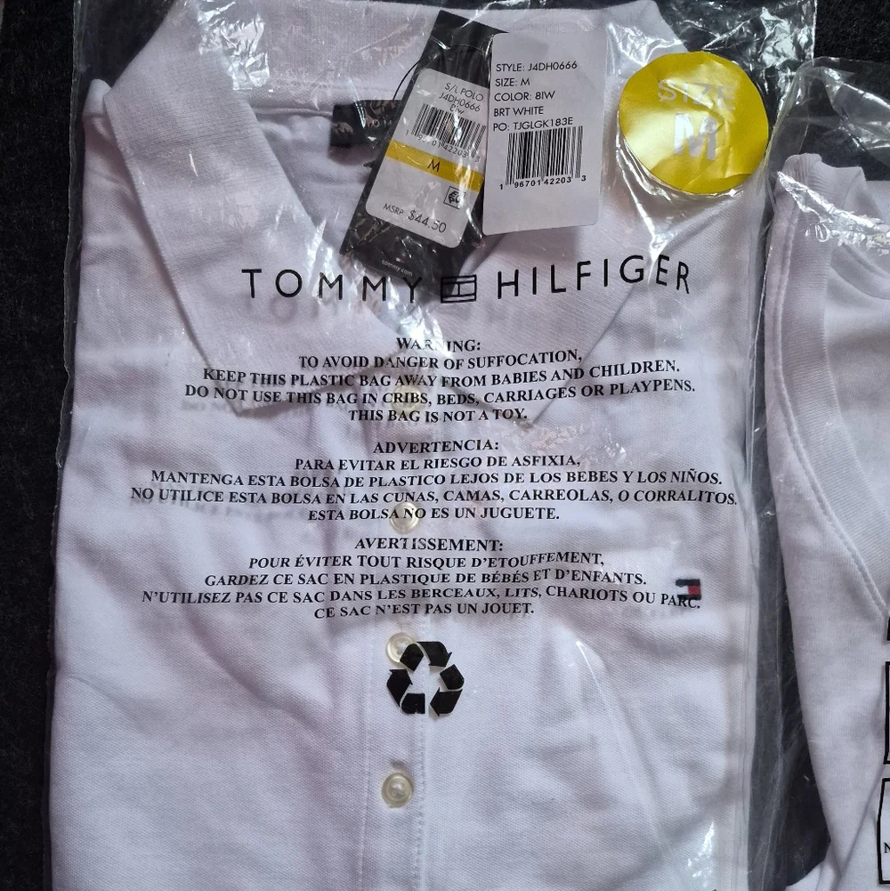 Tommy Hilfiger Men's Shirts - White, Black, Green - Picture 4 of 6